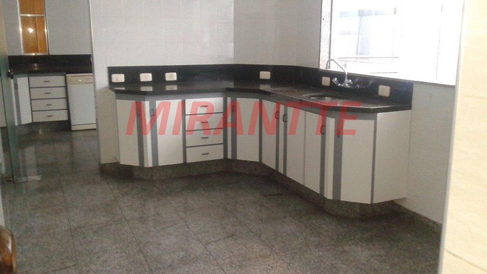 Sobrado de 793m² com 4 quartos em Interlagos