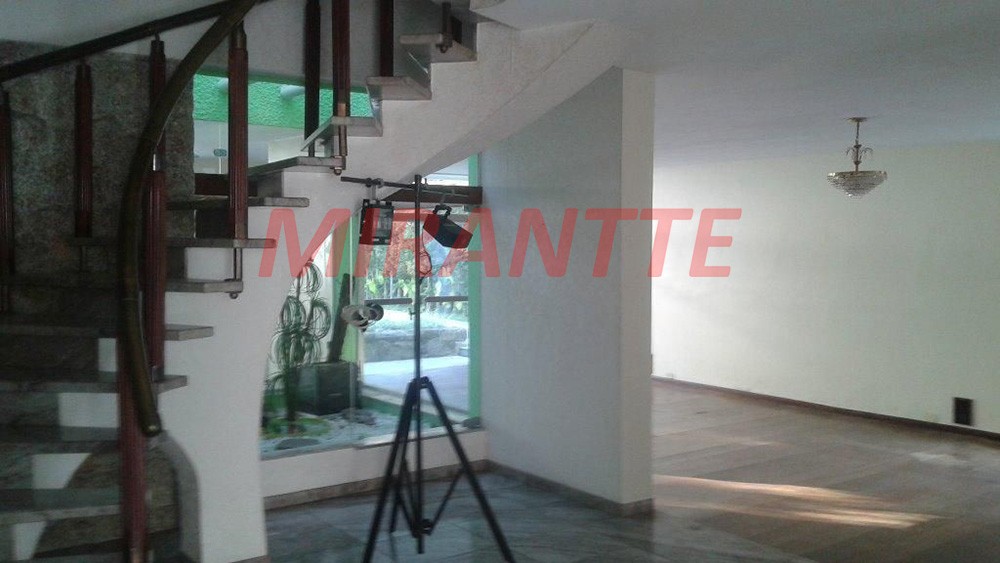 Sobrado de 793m² com 4 quartos em Interlagos