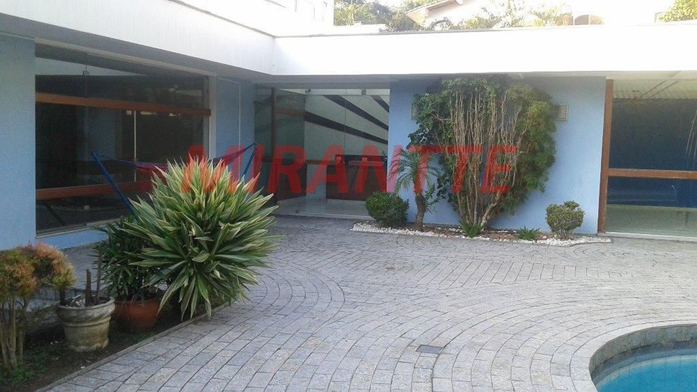 Sobrado de 793m² com 4 quartos em Interlagos