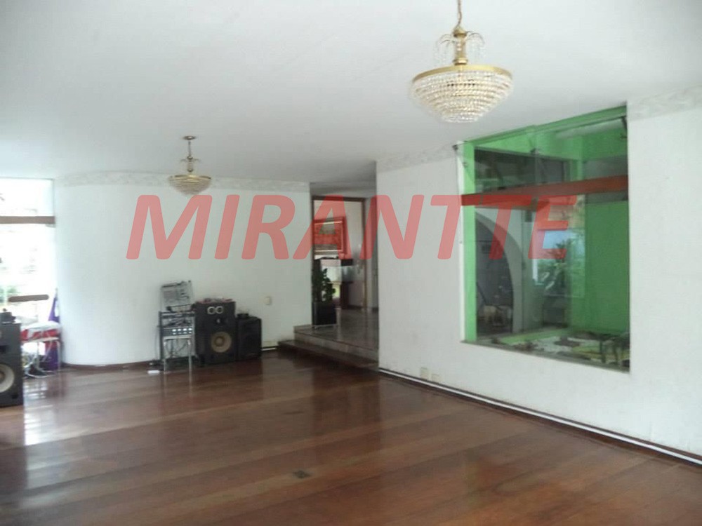 Sobrado de 793m² com 4 quartos em Interlagos
