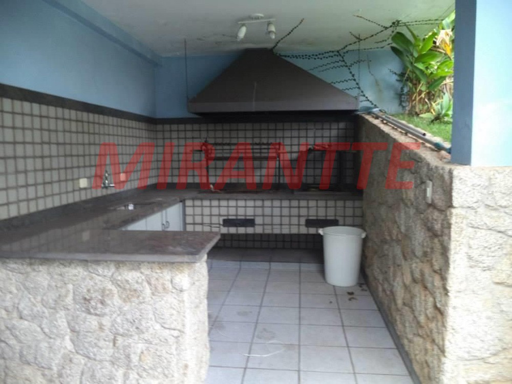 Sobrado de 793m² com 4 quartos em Interlagos