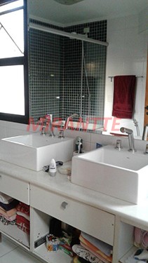 Apartamento de 140m² com 4 quartos em Santana