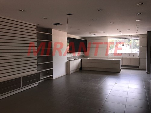 Comercial de 957m² em Santo Amaro