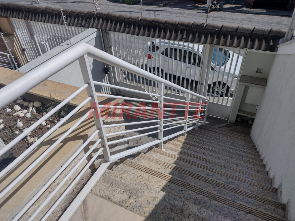 Sobrado de 210m² com 3 quartos em Jardim São Paulo