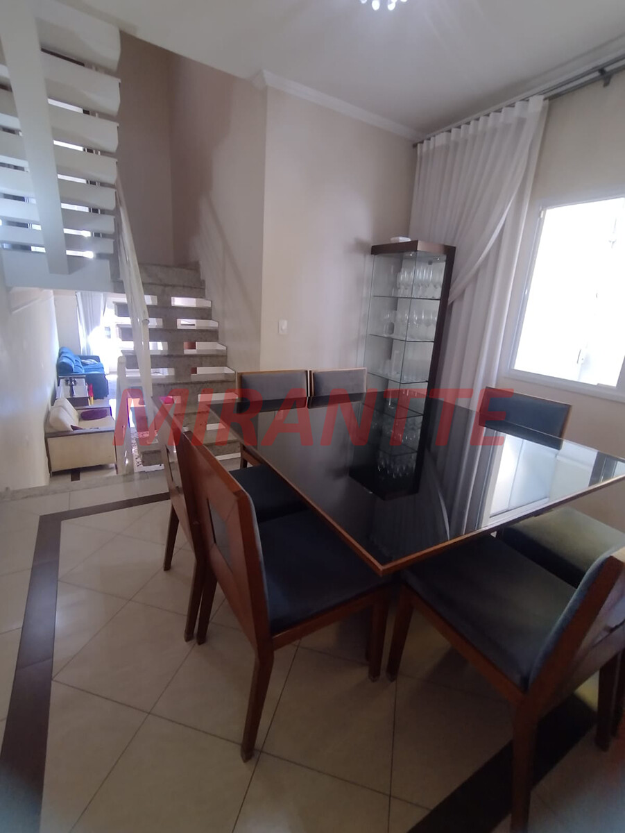 Sobrado de 210m² com 3 quartos em Jardim São Paulo