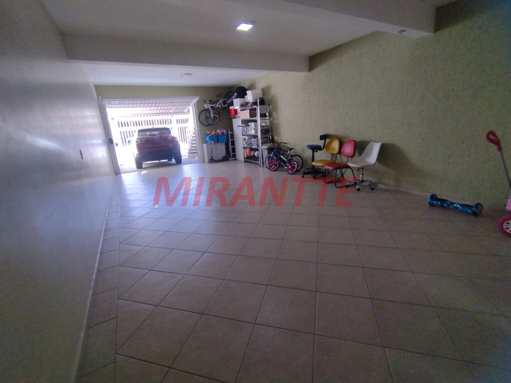Sobrado de 210m² com 3 quartos em Jardim São Paulo