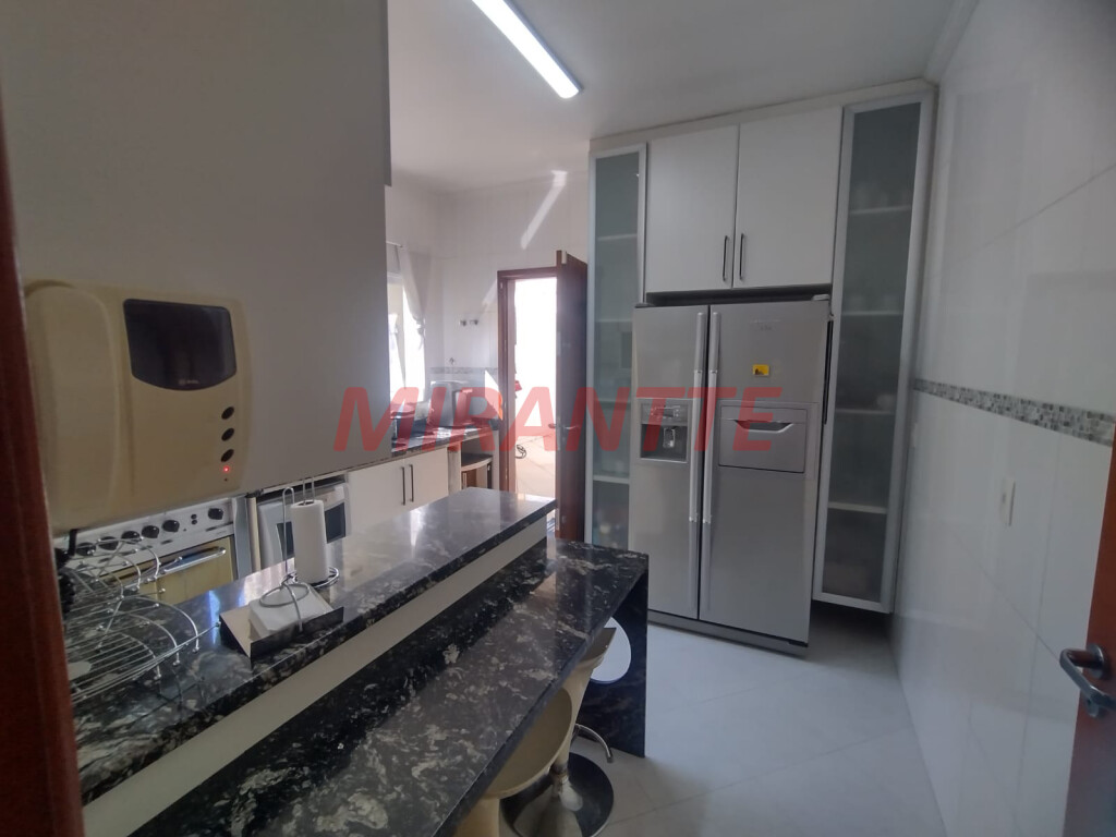 Sobrado de 210m² com 3 quartos em Jardim São Paulo