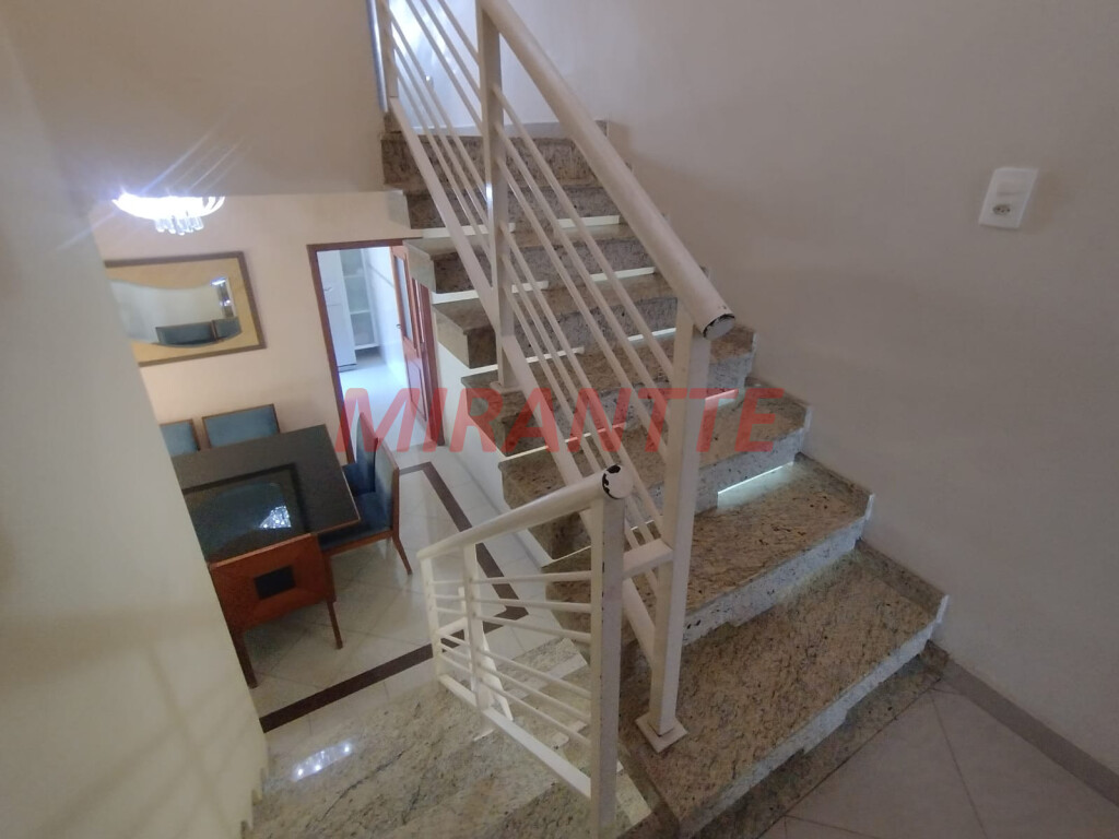 Sobrado de 210m² com 3 quartos em Jardim São Paulo