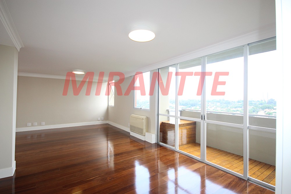 Apartamento de 217m² com 2 quartos em Perdizes