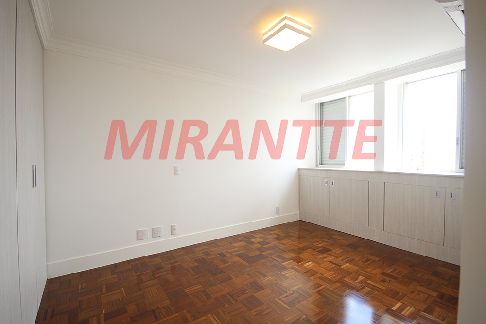 Apartamento de 217m² com 2 quartos em Perdizes