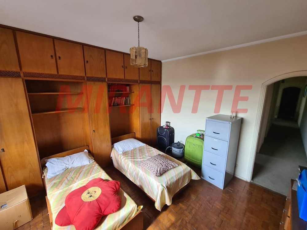 Sobrado de 166m² com 3 quartos em Vila Santa Maria