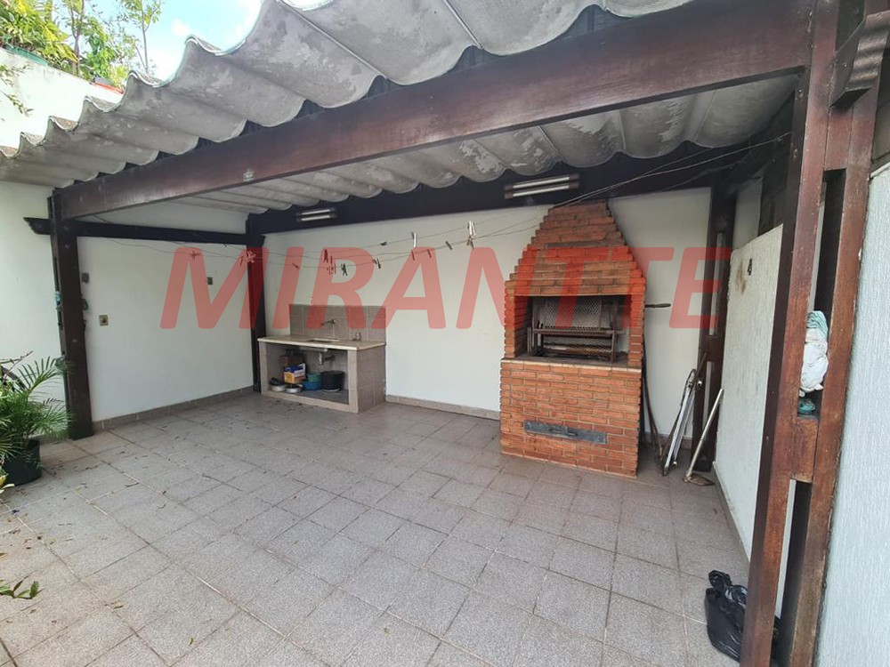 Sobrado de 166m² com 3 quartos em Vila Santa Maria