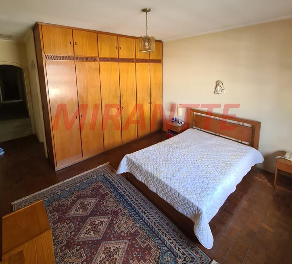 Sobrado de 166m² com 3 quartos em Vila Santa Maria