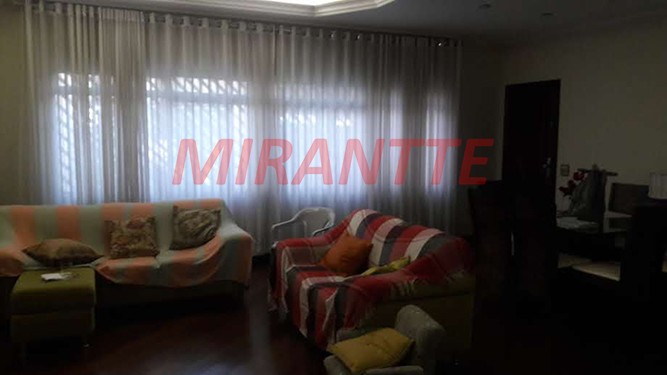 Casa terrea de 239m² com 4 quartos em Casa Verde