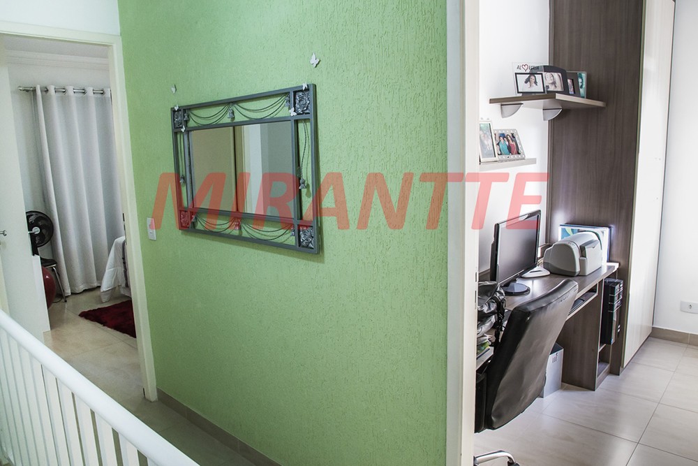 Cond. fechado de 132m² com 2 quartos em Vila Gustavo
