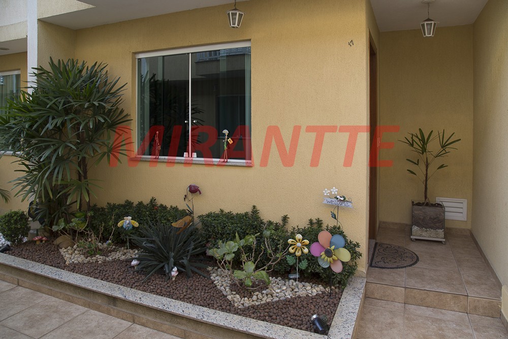 Cond. fechado de 132m² com 2 quartos em Vila Gustavo