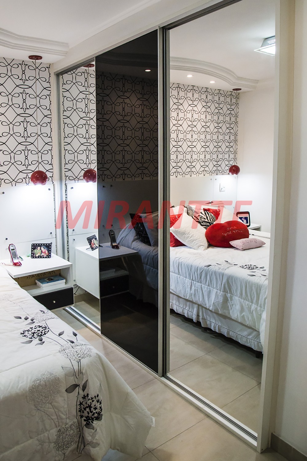 Cond. fechado de 132m² com 2 quartos em Vila Gustavo