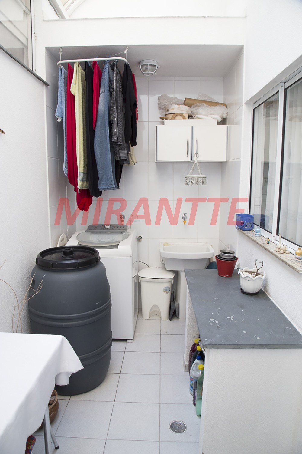 Cond. fechado de 132m² com 2 quartos em Vila Gustavo