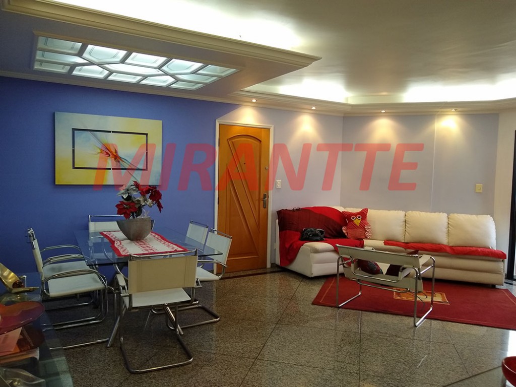 Apartamento de 133m² com 3 quartos em Água Fria
