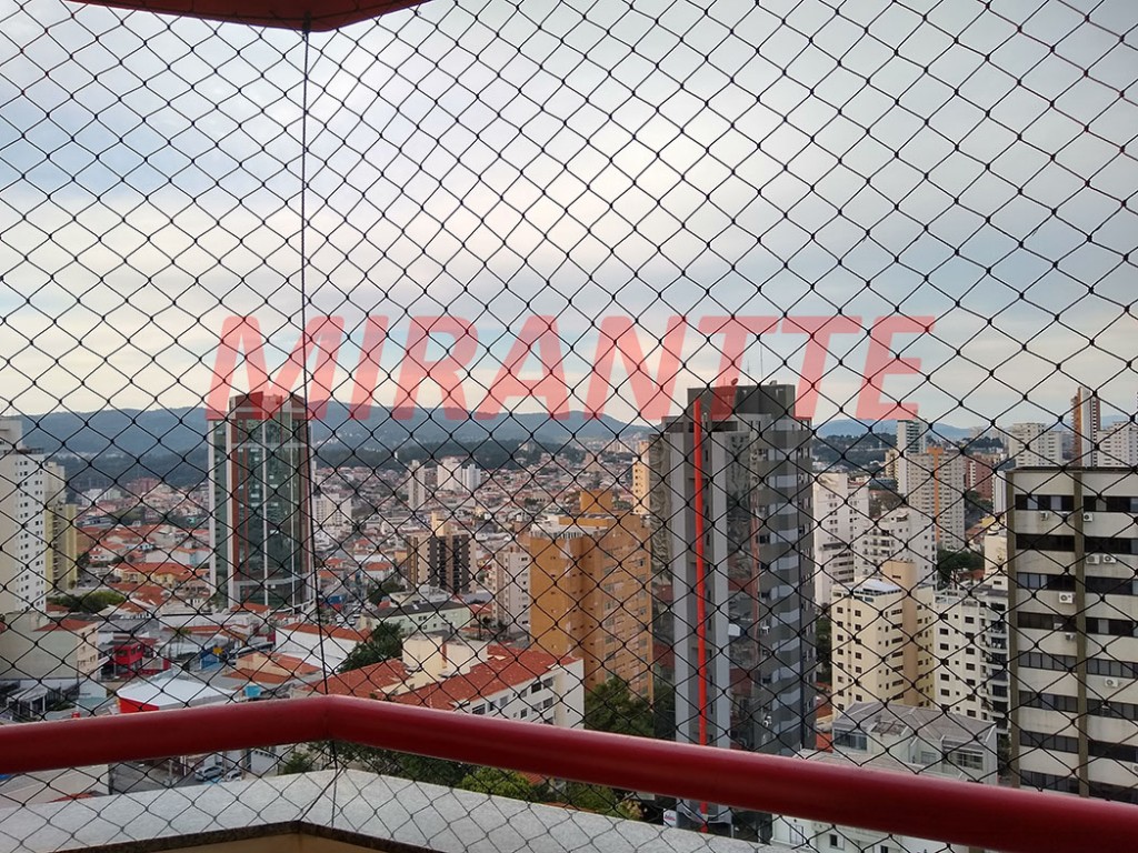 Apartamento de 133m² com 3 quartos em Água Fria