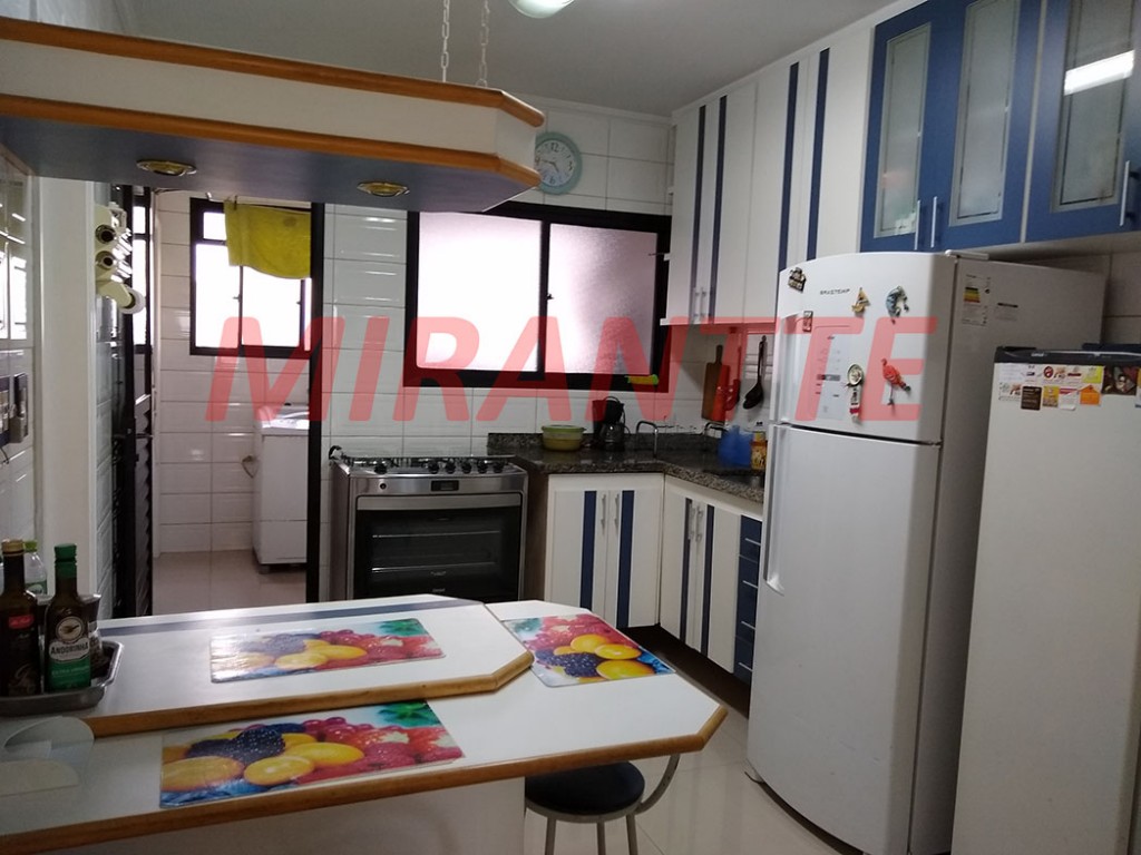 Apartamento de 133m² com 3 quartos em Água Fria