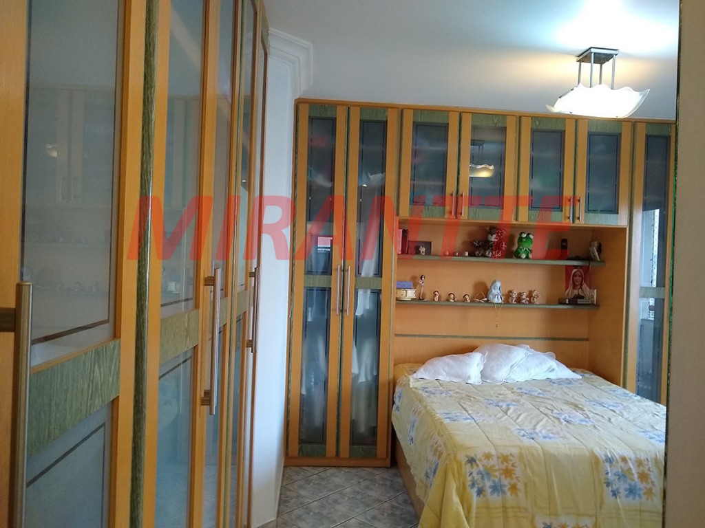 Apartamento de 133m² com 3 quartos em Água Fria