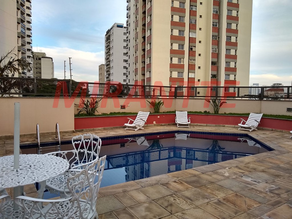Apartamento de 133m² com 3 quartos em Água Fria