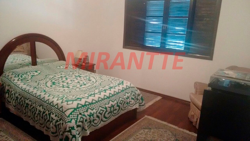 Sobrado de 135m² com 2 quartos em Vila Gustavo