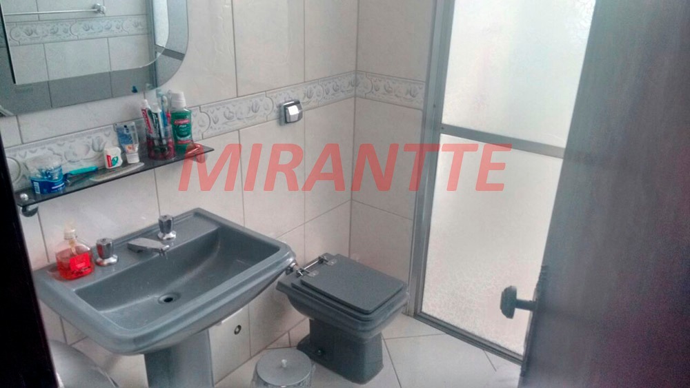 Sobrado de 135m² com 2 quartos em Vila Gustavo