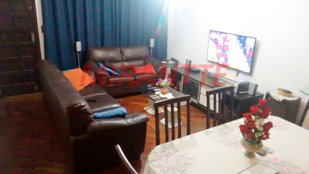 Sobrado de 135m² com 2 quartos em Vila Gustavo