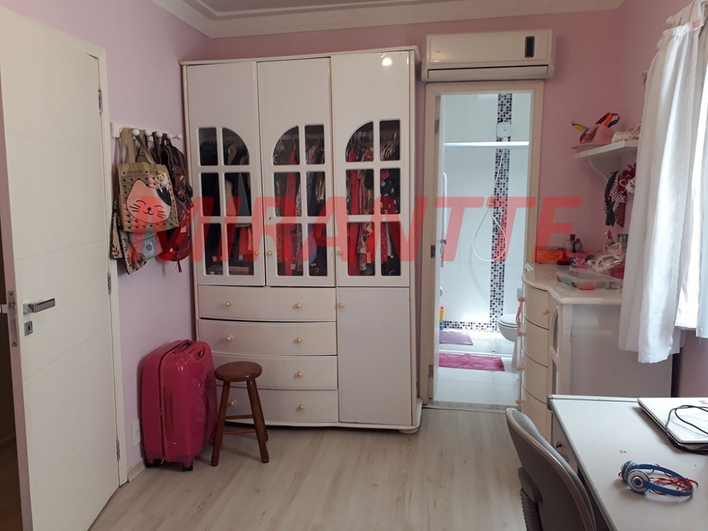 Sobrado de 130m² com 3 quartos em Santana