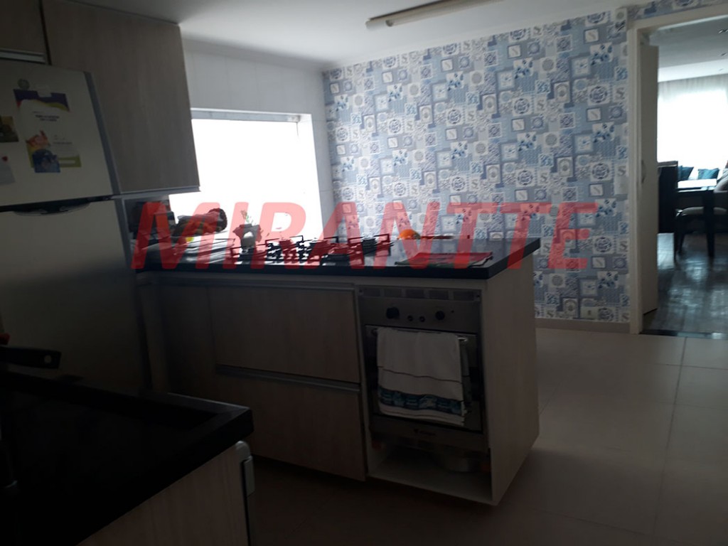 Sobrado de 130m² com 3 quartos em Santana