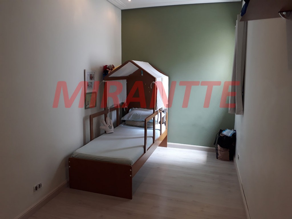 Sobrado de 130m² com 3 quartos em Santana