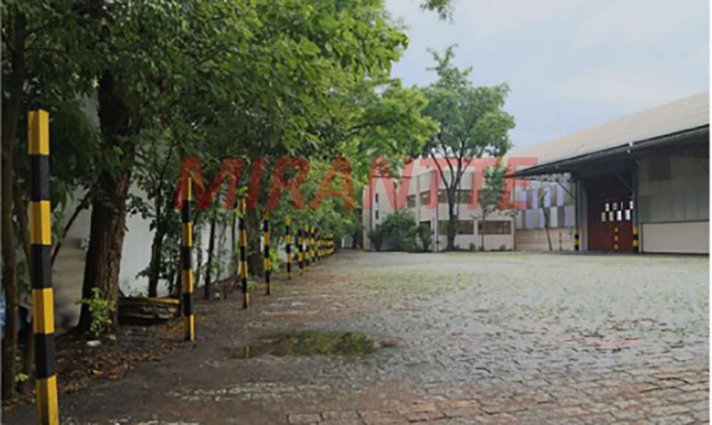 Galpao de 2649m² em Parque Novo Mundo