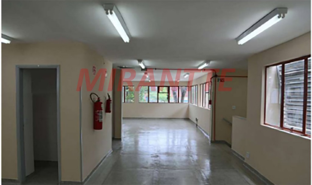 Galpao de 2649m² em Parque Novo Mundo