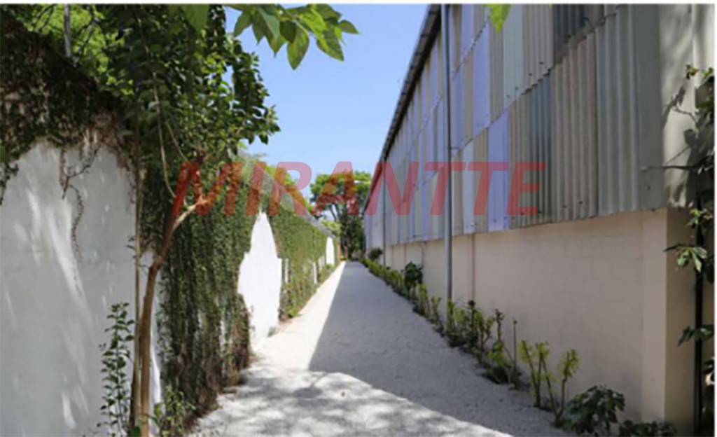 Galpao de 2649m² em Parque Novo Mundo