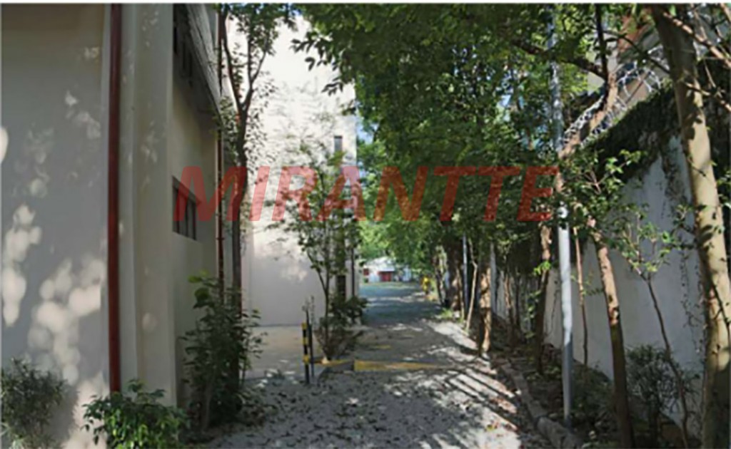 Galpao de 2649m² em Parque Novo Mundo