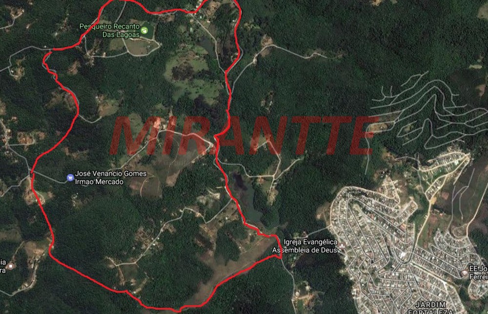 Terreno de m² em Jardim São João