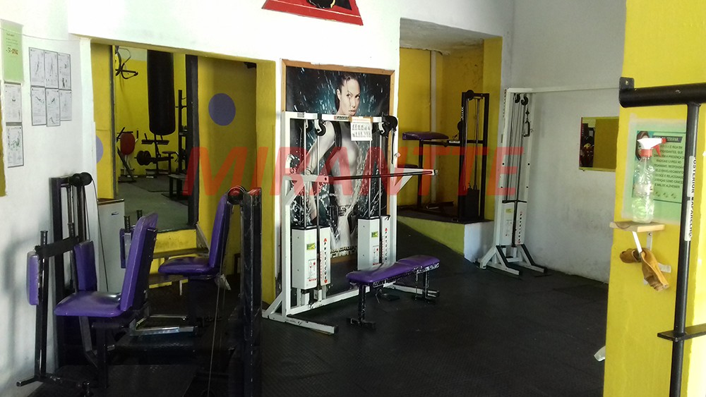 Comercial de 368m² com 6 quartos em Vila Isolina Mazzei