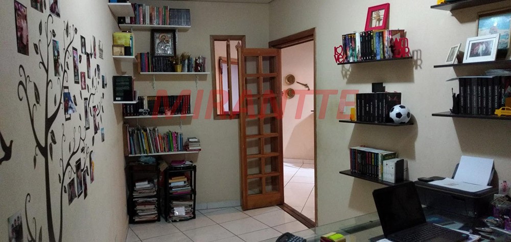 Comercial de 368m² com 6 quartos em Vila Isolina Mazzei