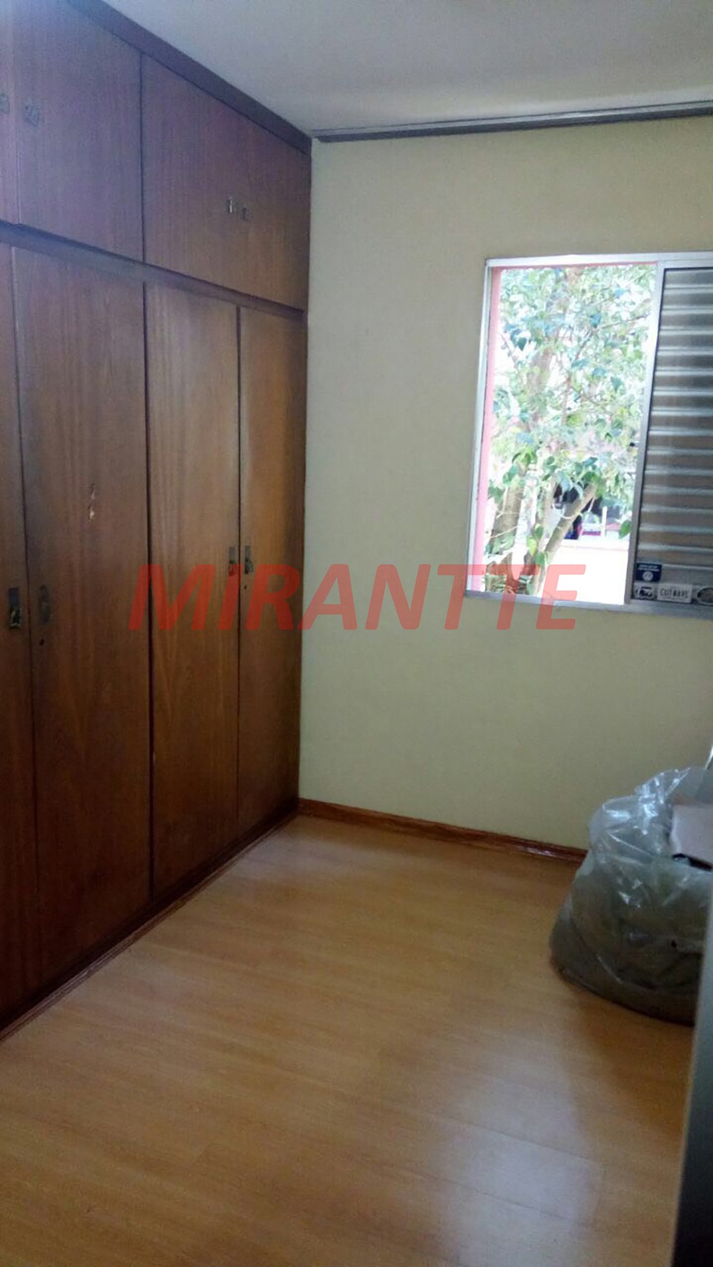 Apartamento de 78m² com 3 quartos em Jaçana