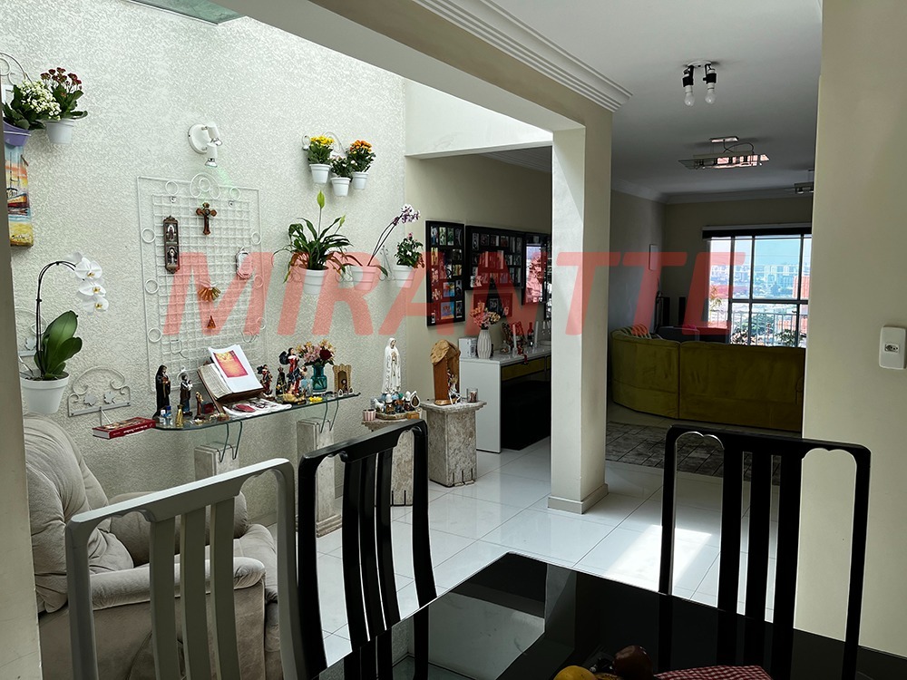Sobrado de 174m² com 3 quartos em Vila Guilherme