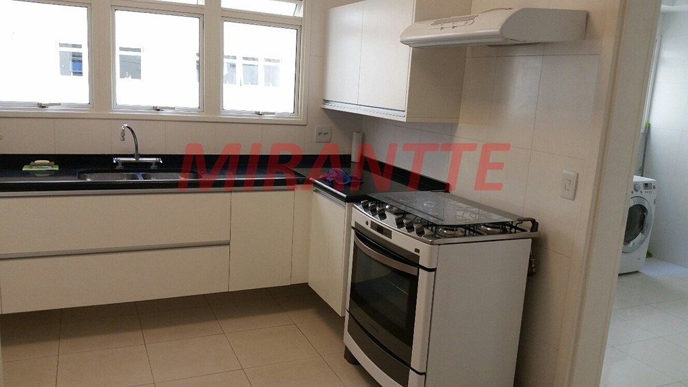 Apartamento com 4 quartos em Santo Amaro