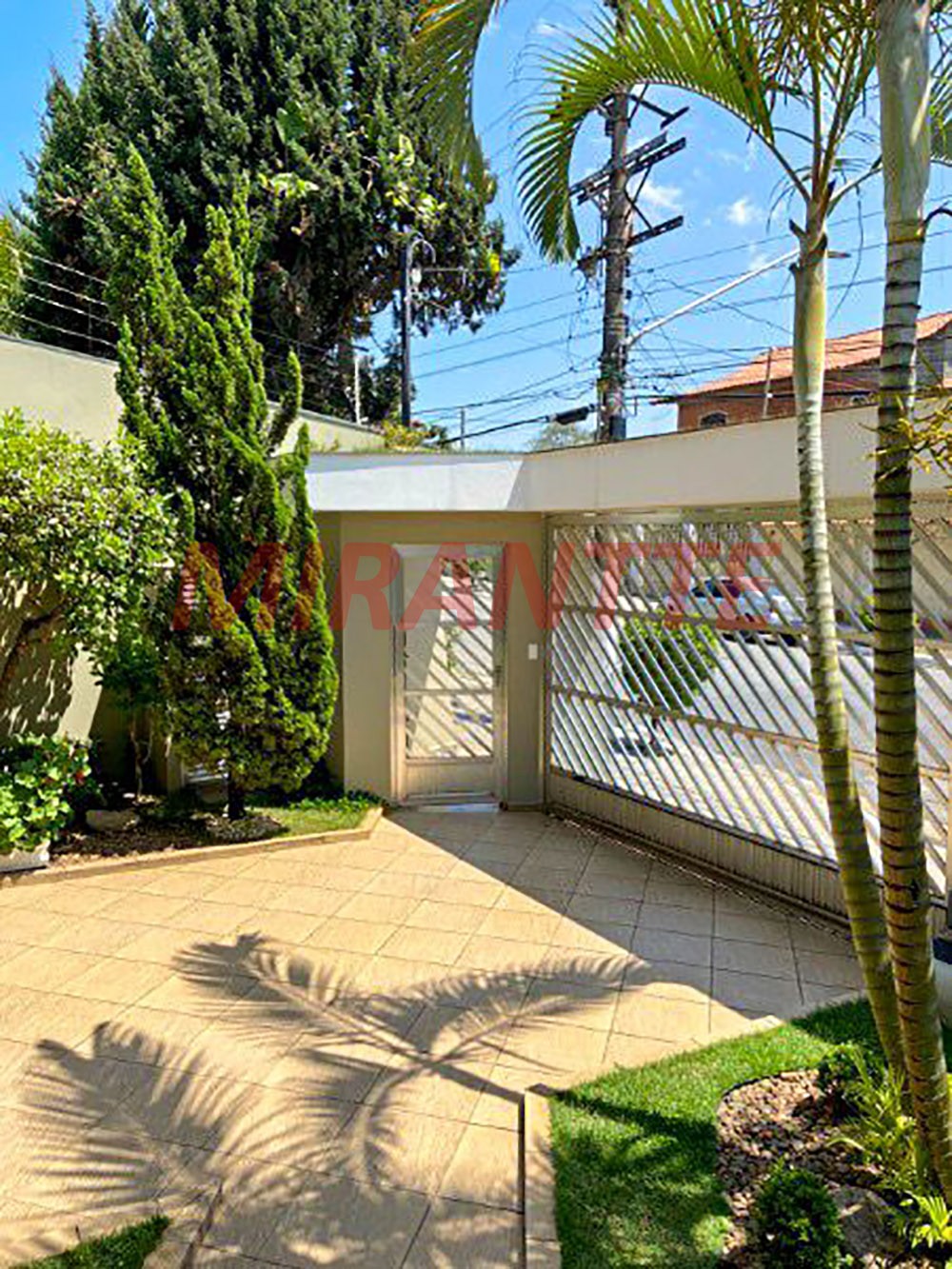 Casa terrea de 420m² com 3 quartos em Jardim Guapíra