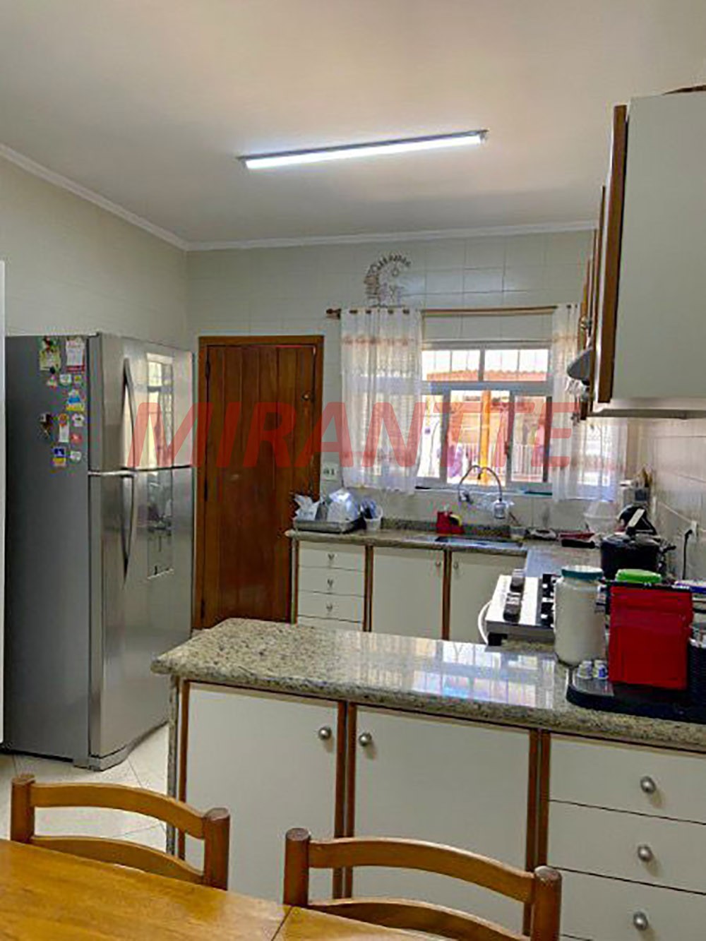 Casa terrea de 420m² com 3 quartos em Jardim Guapíra