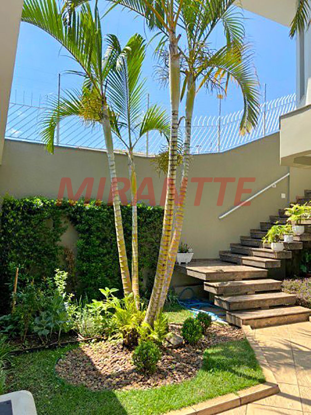 Casa terrea de 420m² com 3 quartos em Jardim Guapíra