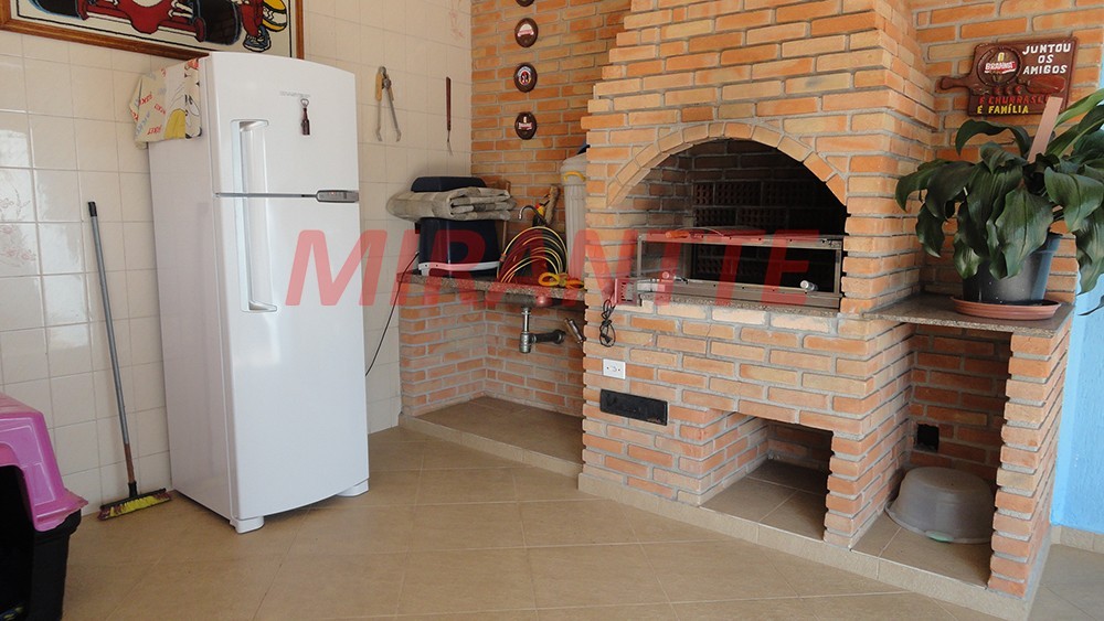 Casa terrea de 420m² com 3 quartos em Jardim Guapíra