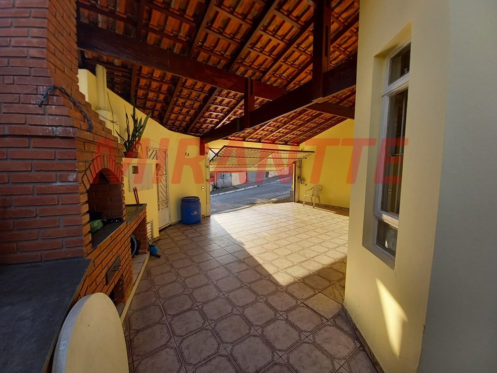 Sobrado de 94m² com 3 quartos em Jardim Virginia Bianca