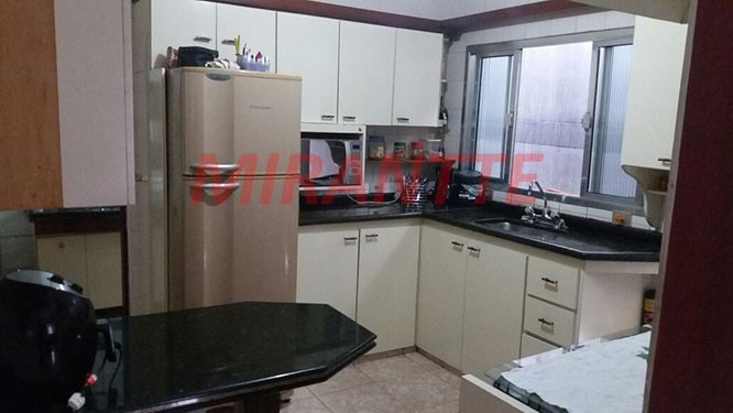 Casa terrea de 200m² com 3 quartos em Cachoeirinha