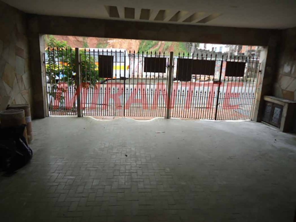 Sobrado de 170m² com 3 quartos em Vila Gustavo
